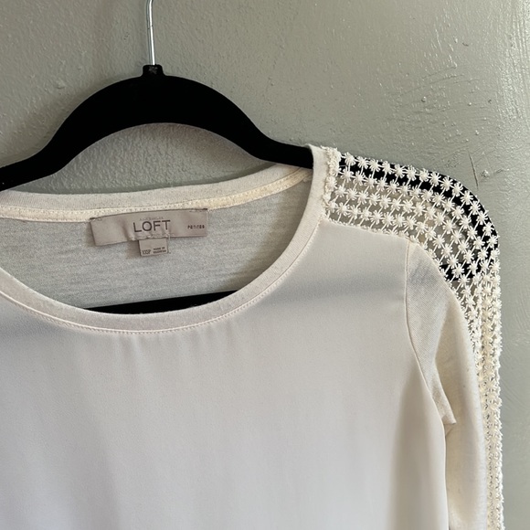 LOFT ivory long sleeve top - Picture 2 of 5